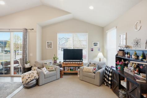 2809 W 100 S West Point UT 84015