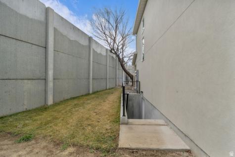 576 W Seventh Midvale UT 84047