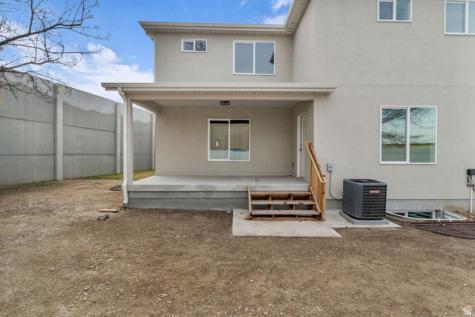 576 W Seventh Midvale UT 84047