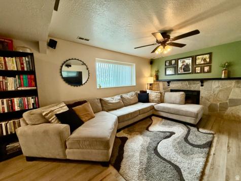 4616 S 3900 W Roy UT 84067