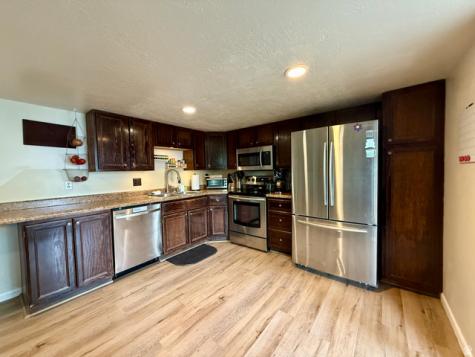 4616 S 3900 W Roy UT 84067