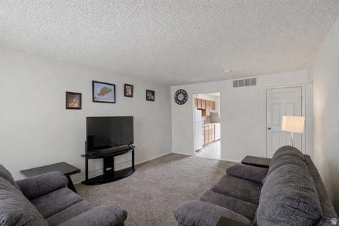 52 W 1425 N Sunset UT 84015