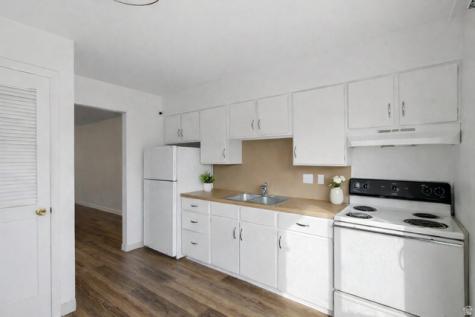 52 W 1425 N Sunset UT 84015
