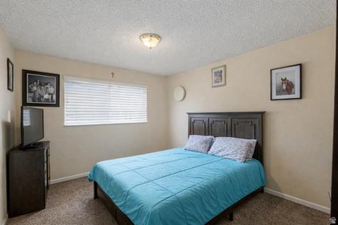 52 W 1425 N Sunset UT 84015