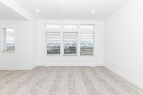 52 E 775 S Springville UT 84663