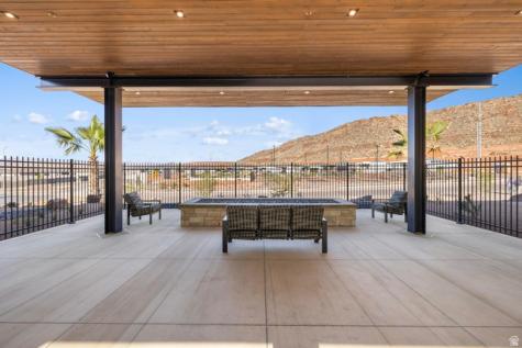 2802 E Fireweed Lane Washington UT 84780