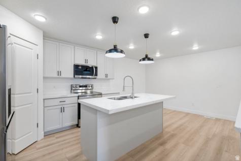 1636 N 160 E Orem UT 84057