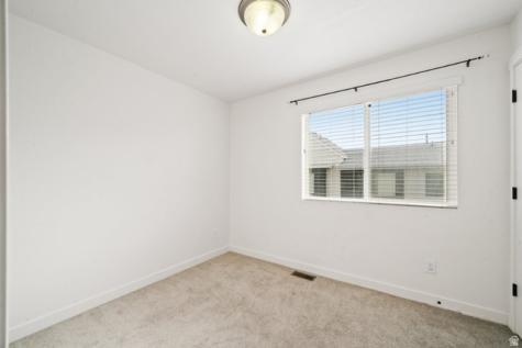 70 E Weekes Way Clearfield UT 84015