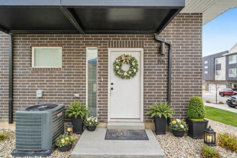 70 E Weekes Way Clearfield UT 84015