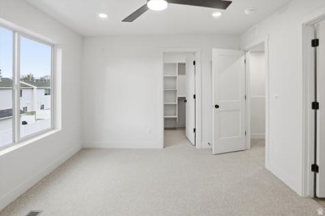 1255 S 985 E Ogden UT 84404