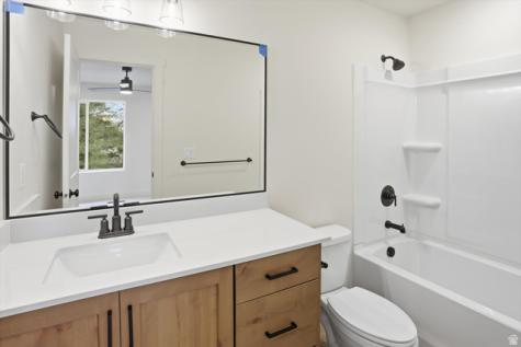 1255 S 985 E Ogden UT 84404