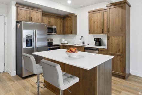 1255 S 985 E Ogden UT 84404