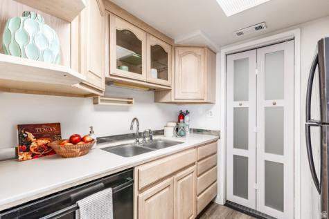 507 E Tonalea Drive S Murray UT 84107