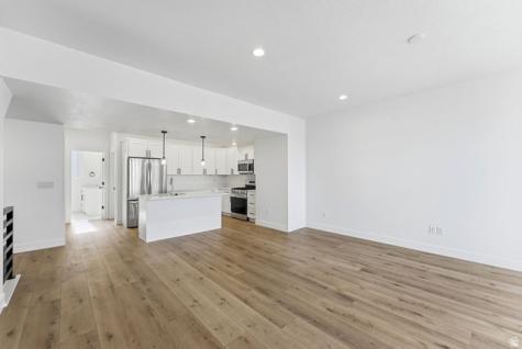 136 E Chambord Court S Sandy UT 84070