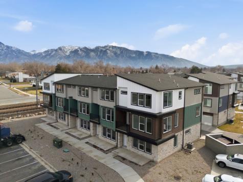 136 E Chambord Court S Sandy UT 84070