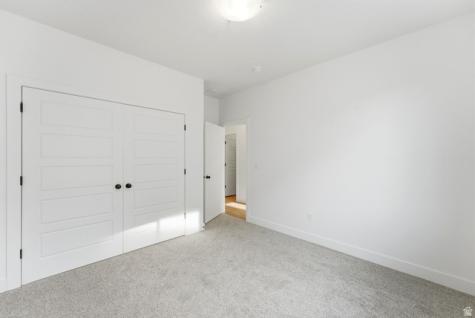 136 E Chambord Court S Sandy UT 84070
