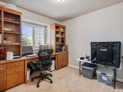 1319 E Old Maple Court Murray UT 84117