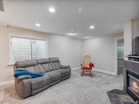 1319 E Old Maple Court Murray UT 84117