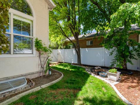1319 E Old Maple Court Murray UT 84117