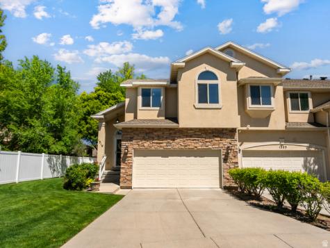 1319 E Old Maple Court Murray UT 84117