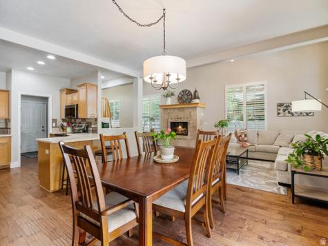 1319 E Old Maple Court Murray UT 84117