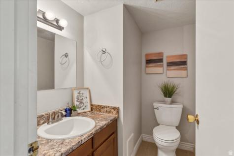 947 E Canyon Road Ogden UT 84404