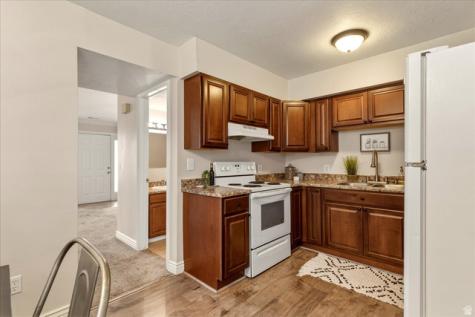947 E Canyon Road Ogden UT 84404