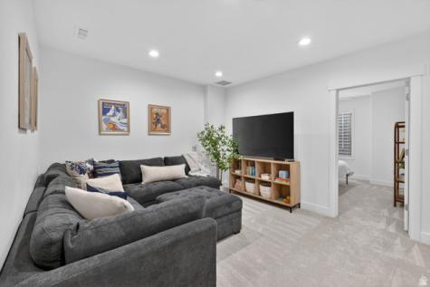 5143 W Split Rock Drive South Jordan UT 84009
