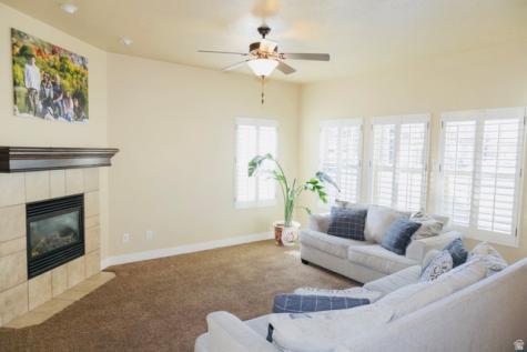 170 E Catagena Parkway Saratoga Springs UT 84045