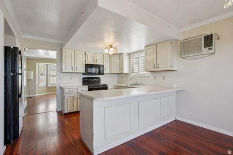 3073 E Stratton Drive S Holladay UT 84117