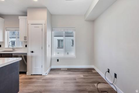 315 E 4115 S Millcreek UT 84107