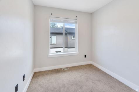 315 E 4115 S Millcreek UT 84107