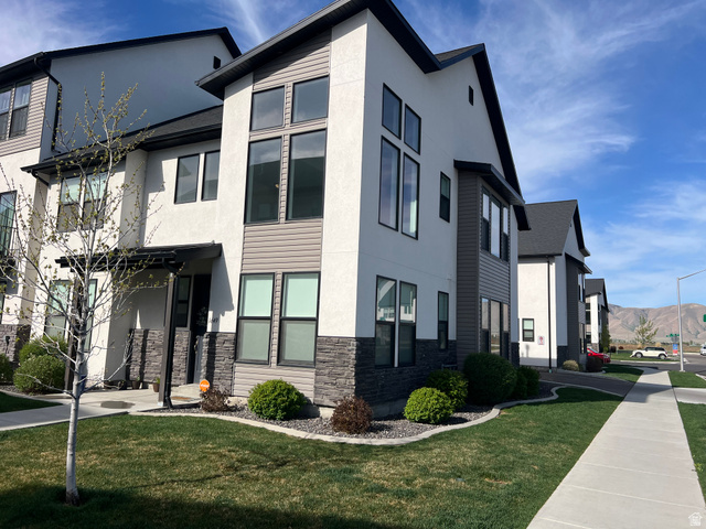 1649 N 1320 E Payson UT 84651
