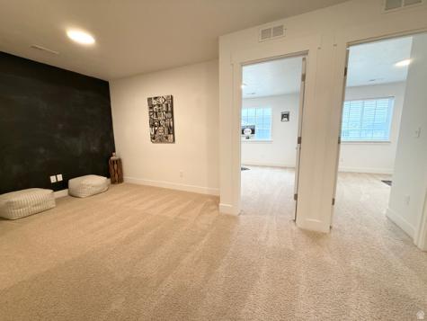 5124 E Lakefield Drive Eagle Mountain UT 84005