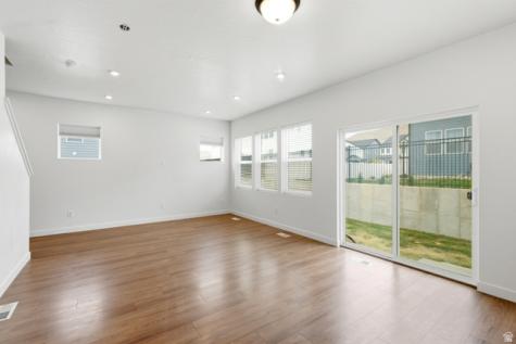 3678 N Oak Boulevard Eagle Mountain UT 84005