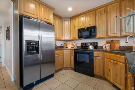 1082 E 370 N American Fork UT 84003