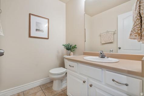 1082 E 370 N American Fork UT 84003