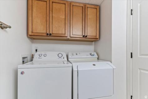 586 W 1950 N Centerville UT 84014