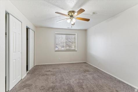 586 W 1950 N Centerville UT 84014