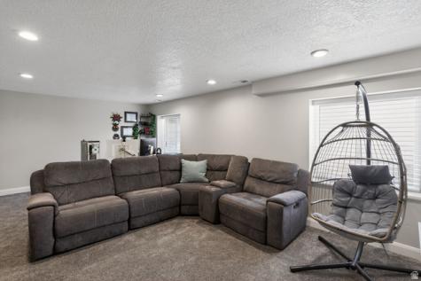 2016 E Cedar Trails Way Eagle Mountain UT 84005