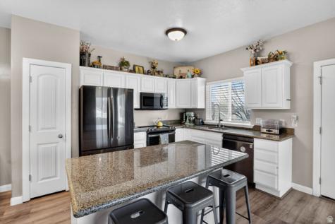 2016 E Cedar Trails Way Eagle Mountain UT 84005