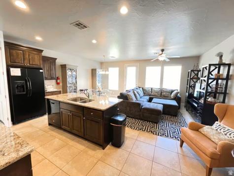 4154 E Torrey Pines Drive Washington UT 84780