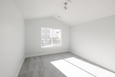 1467 W Skyline Drive Saratoga Springs UT 84045