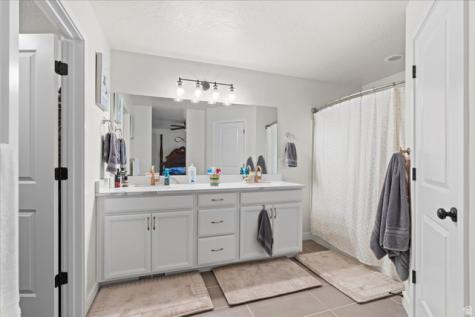 3321 W 3745 S West Haven UT 84401