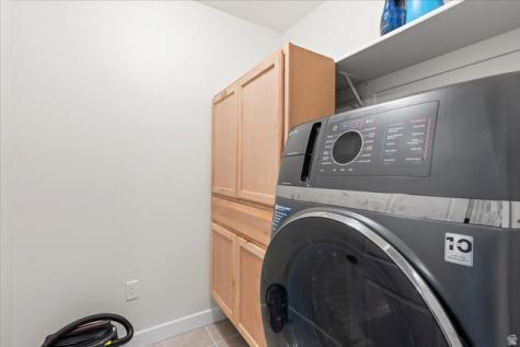 3321 W 3745 S West Haven UT 84401