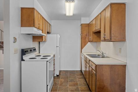 842 S 50 E Orem UT 84058