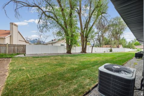 340 E 7635 S Sandy UT 84047