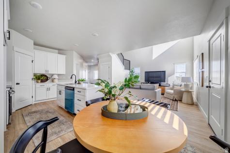 1237 N 680 W Tooele UT 84074