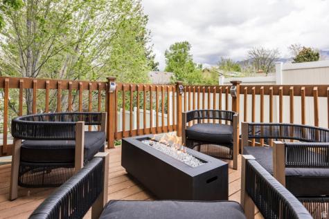 2027 E 10095 S Sandy UT 84092