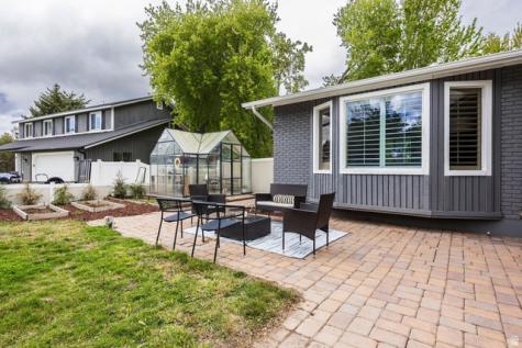 2027 E 10095 S Sandy UT 84092